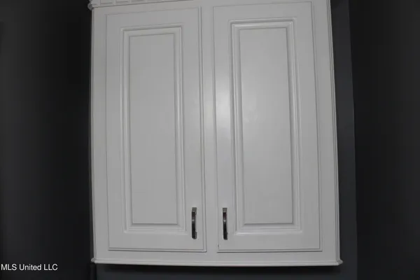 $305,000 | 100 Navajo Circle, Clinton, MS 39056