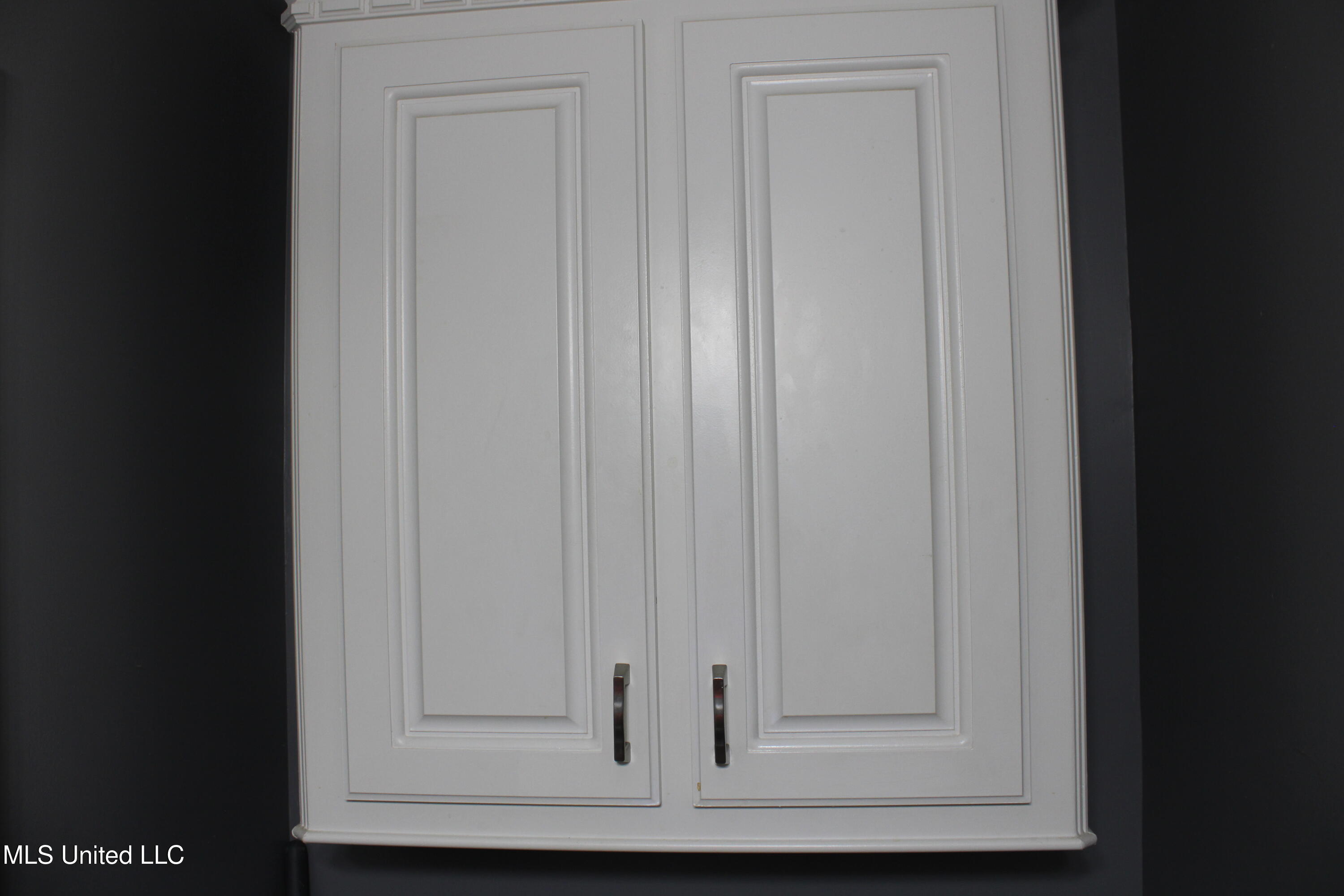 100 Navajo Circle Clinton, MS 39056 - Photo 36 of 53 Half Bath 2