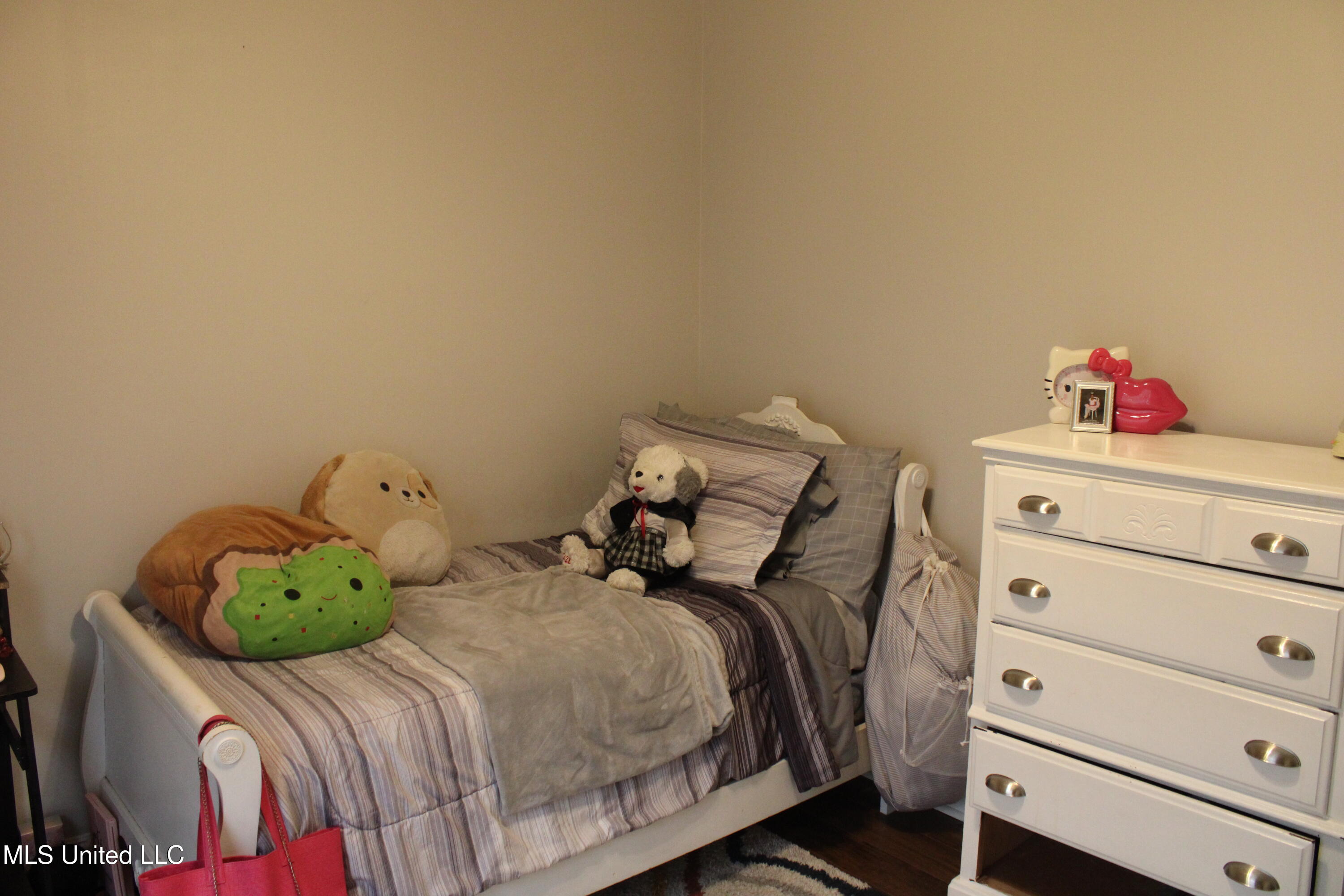 100 Navajo Circle Clinton, MS 39056 - Photo 44 of 53 Bedroom 2