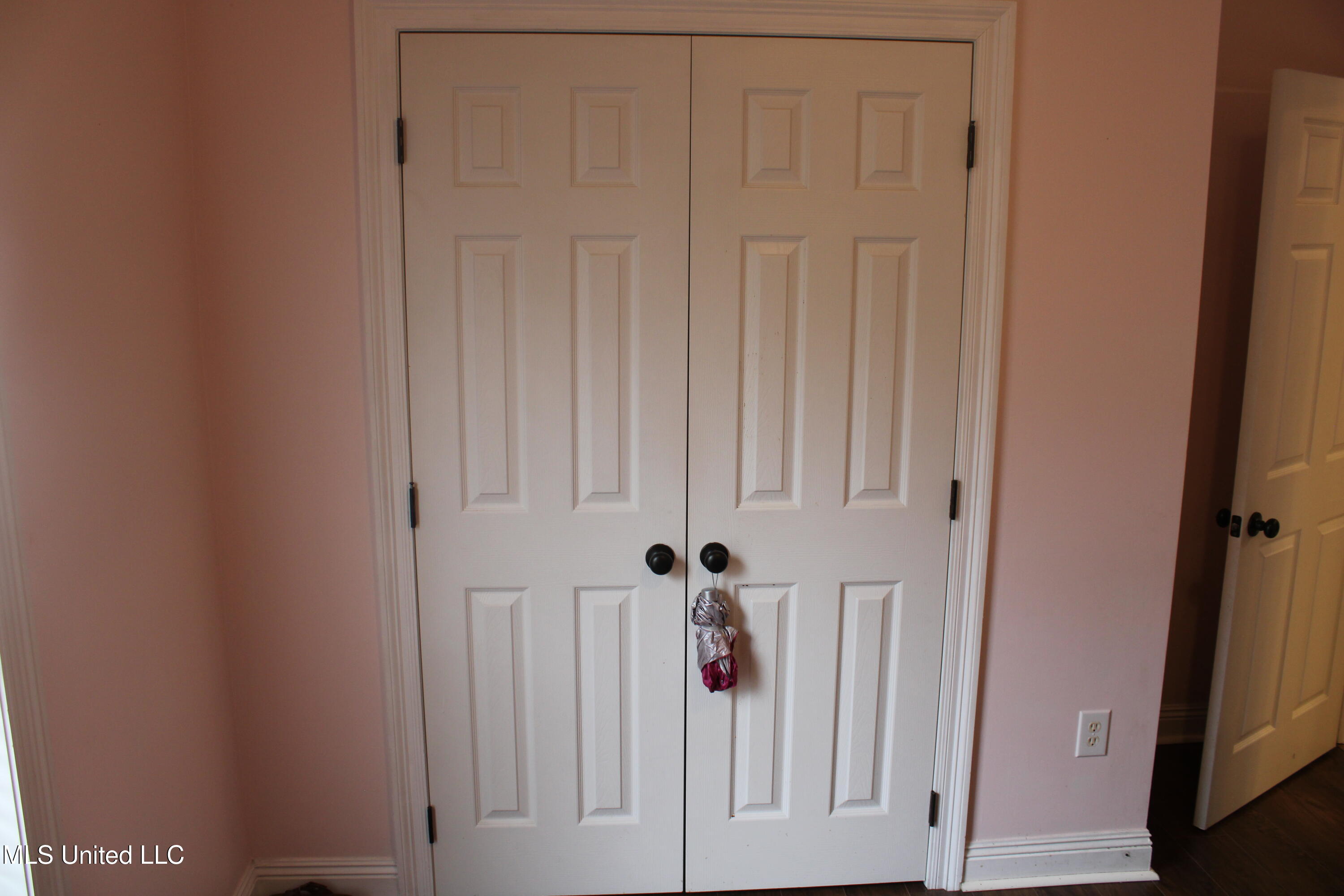 100 Navajo Circle Clinton, MS 39056 - Photo 52 of 53 Bedroom 4 - Closet