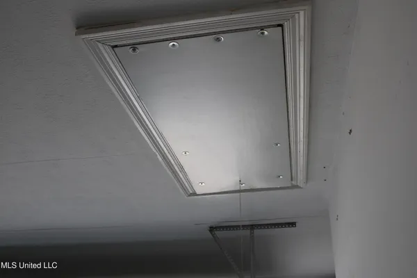 $305,000 | 100 Navajo Circle, Clinton, MS 39056