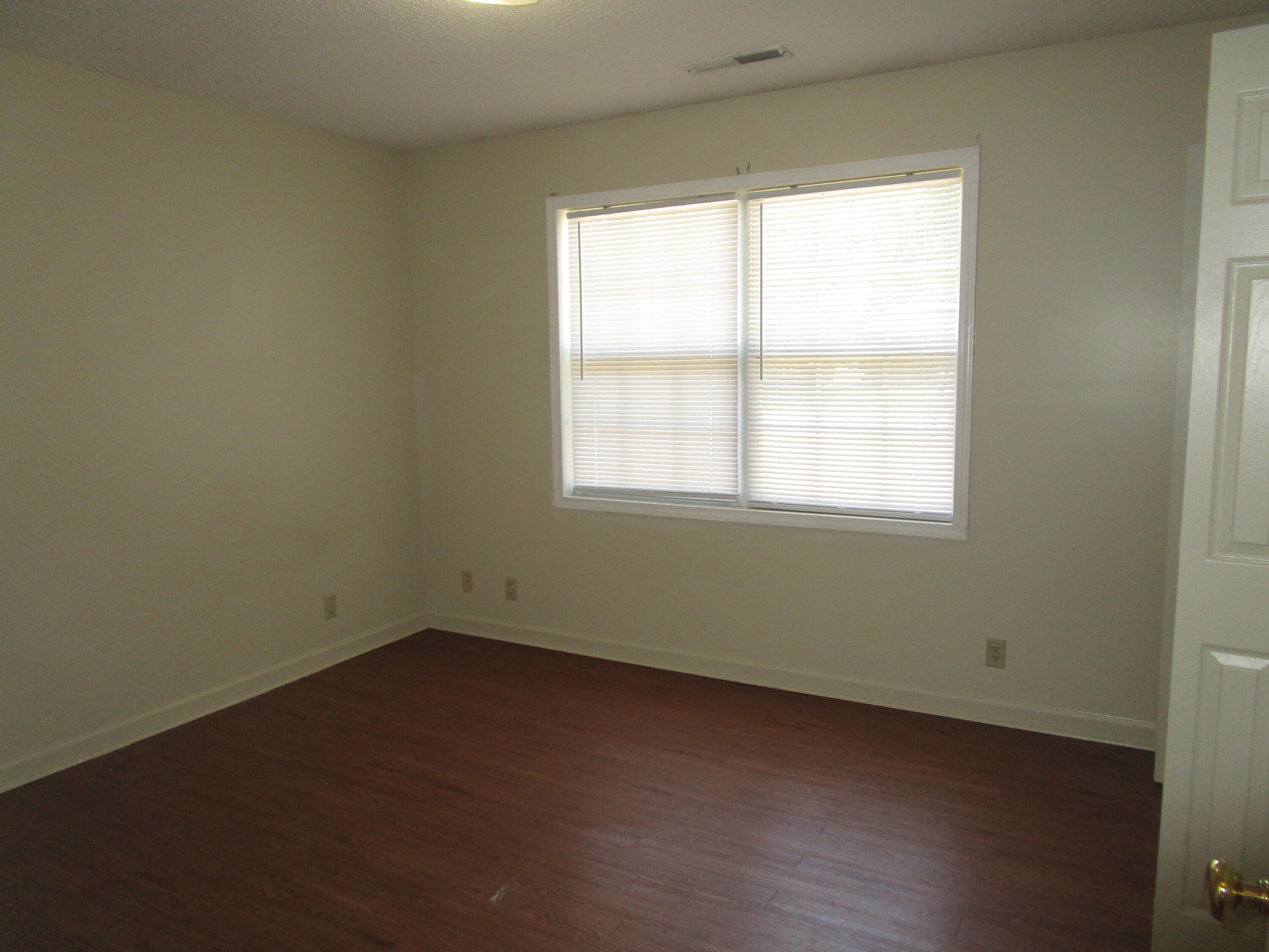 800 Jessamine Trail Sumter, SC 29150 - Photo 8 of 14 IMG_4975