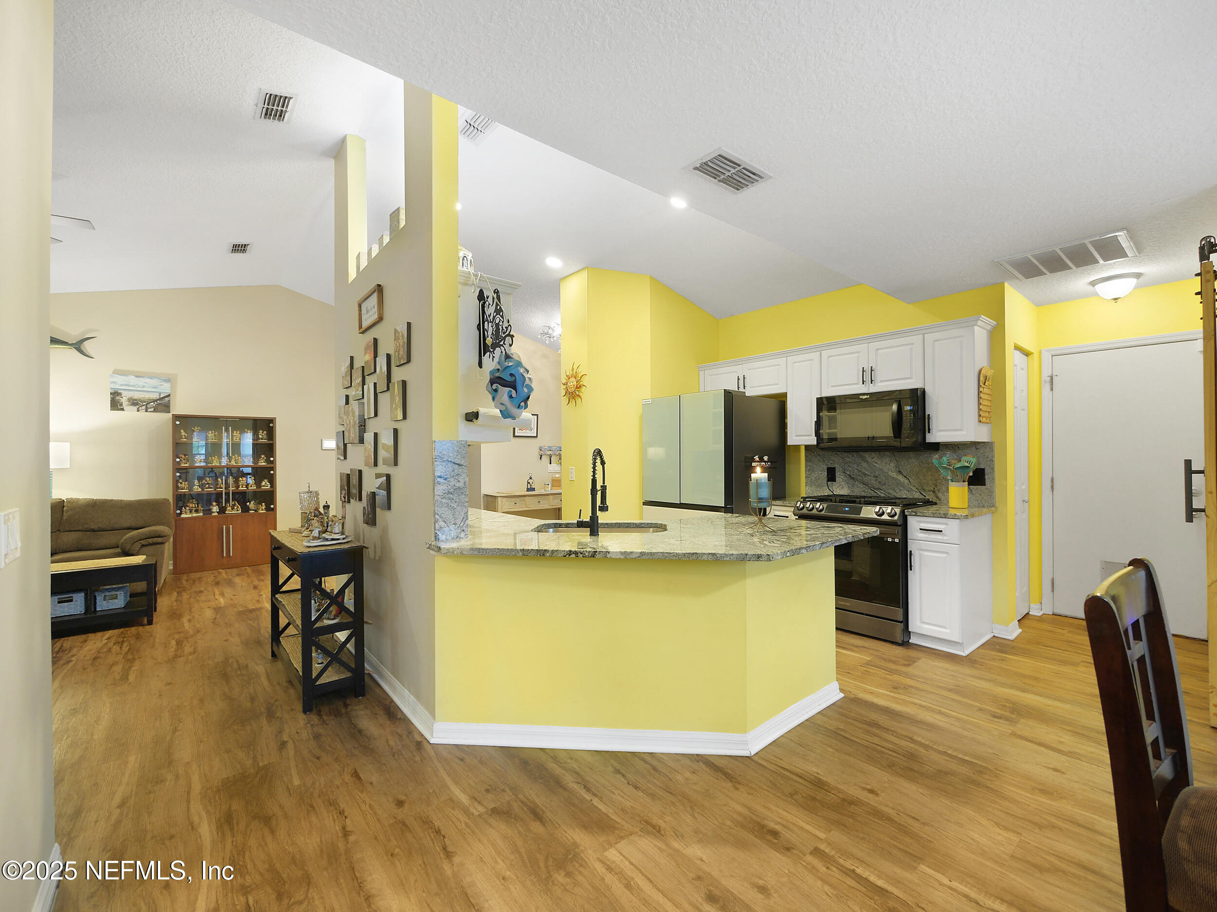 549 Willow Walk Place St. Augustine, FL 32086 - Photo 12 of 33 Kitchen