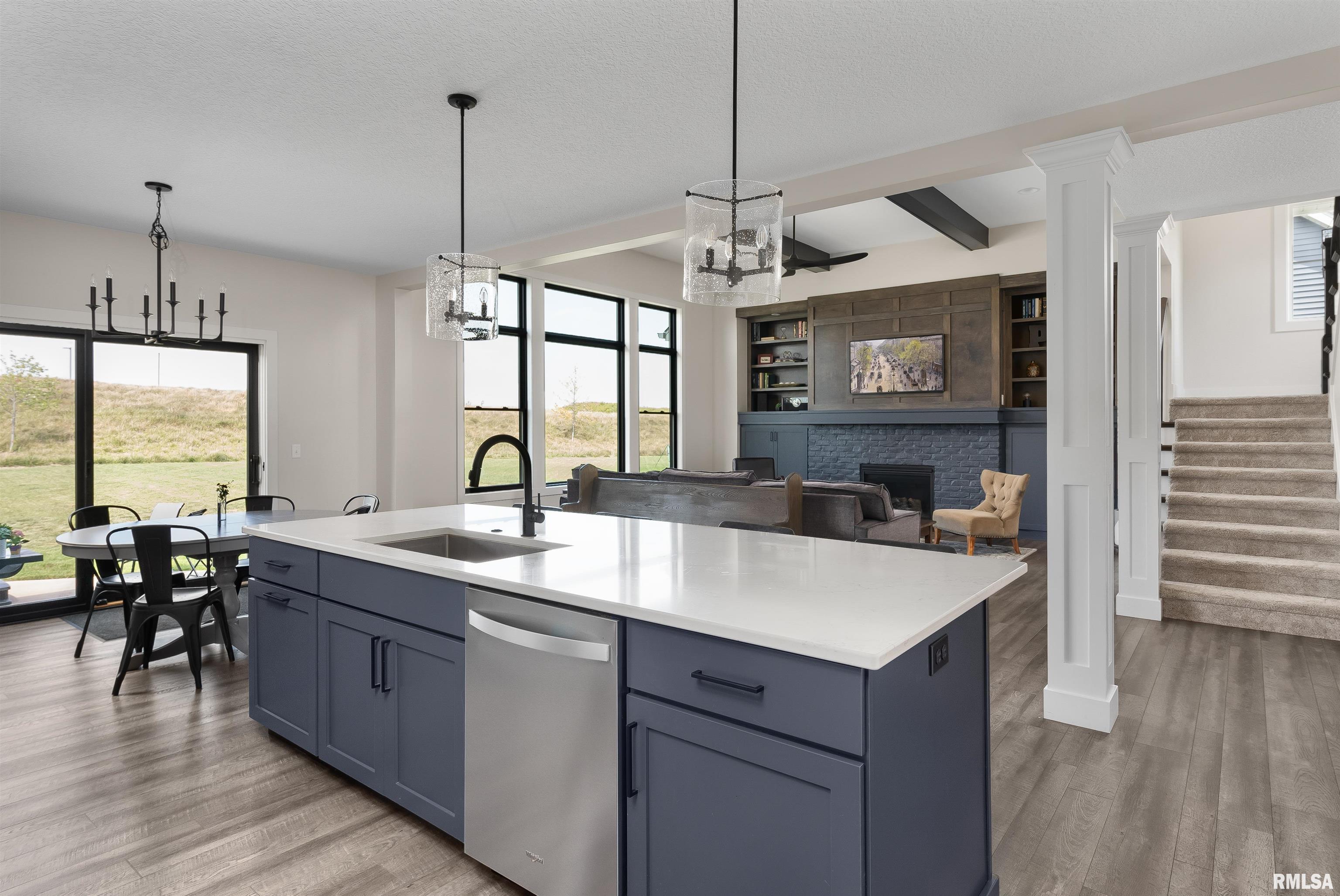 4714 Lakeside Drive Bettendorf, IA 52722 - Photo 9 of 45