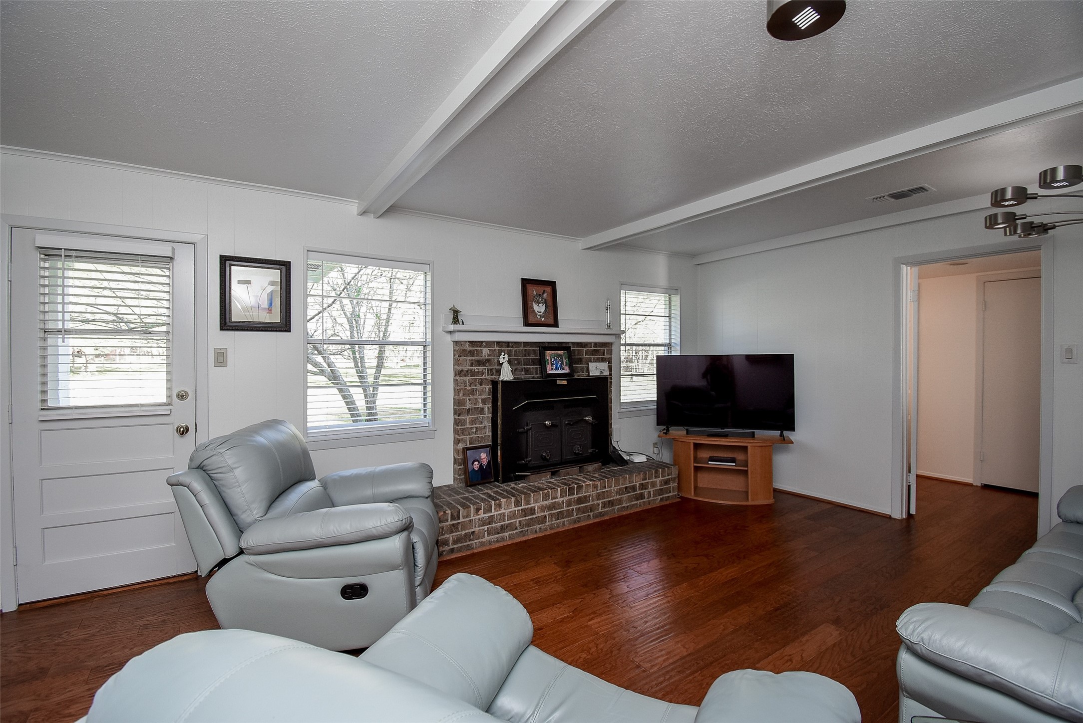 24640 Macedonia Road Hockley, TX 77447 - Photo 15 of 46 Family Room