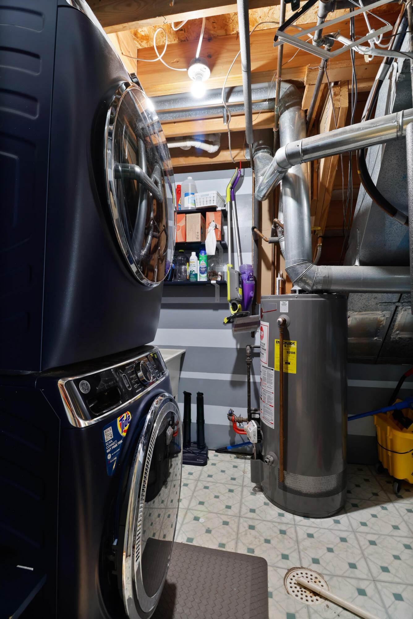 3712 Baldwin Street Portage, IN 46368 - Photo 19 of 26 a utility room with dryer and washer