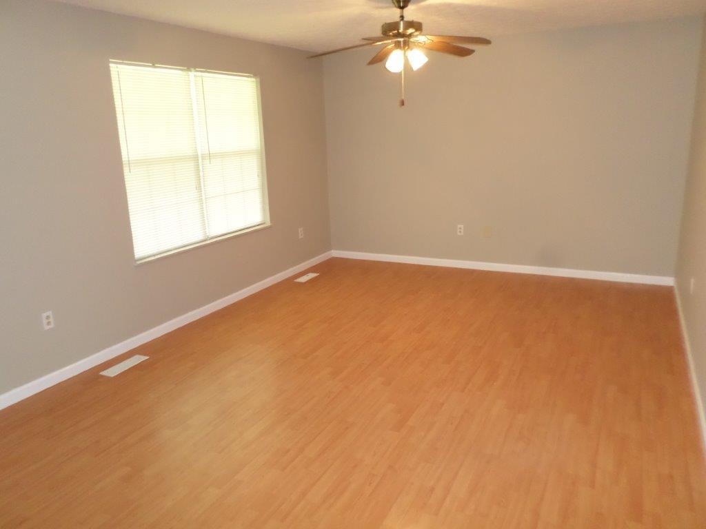 10705 McBee Mill Road Corryton, TN 37721 - Photo 2 of 20 an empty room with a window