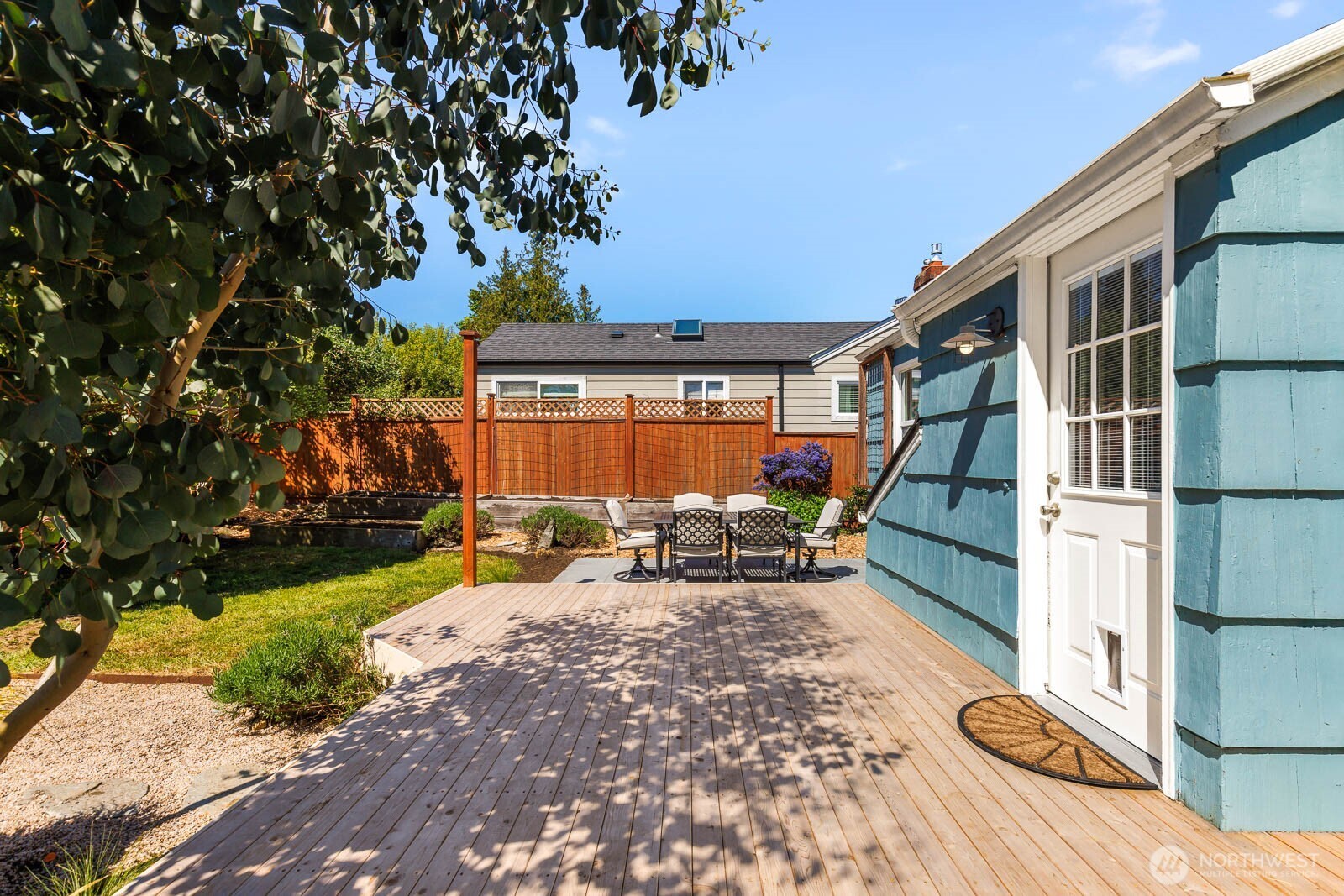 8633 36th Avenue Southwest Seattle, WA 98126 - Photo 18 of 25
