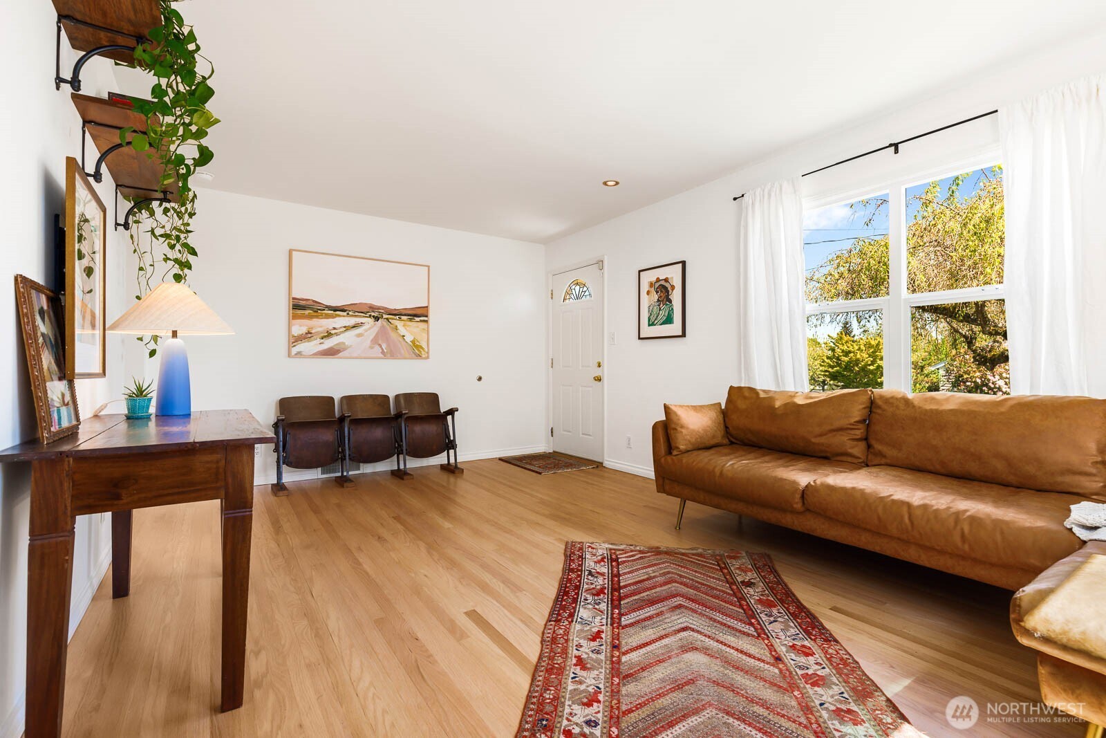 8633 36th Avenue Southwest Seattle, WA 98126 - Photo 5 of 25