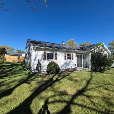 $109,900 | 2900 South Chippewa Lane, Muncie, IN 47302