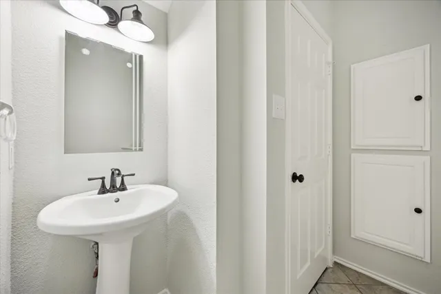 $2,900 | 15405 Montoya Cove, Austin, TX 78717