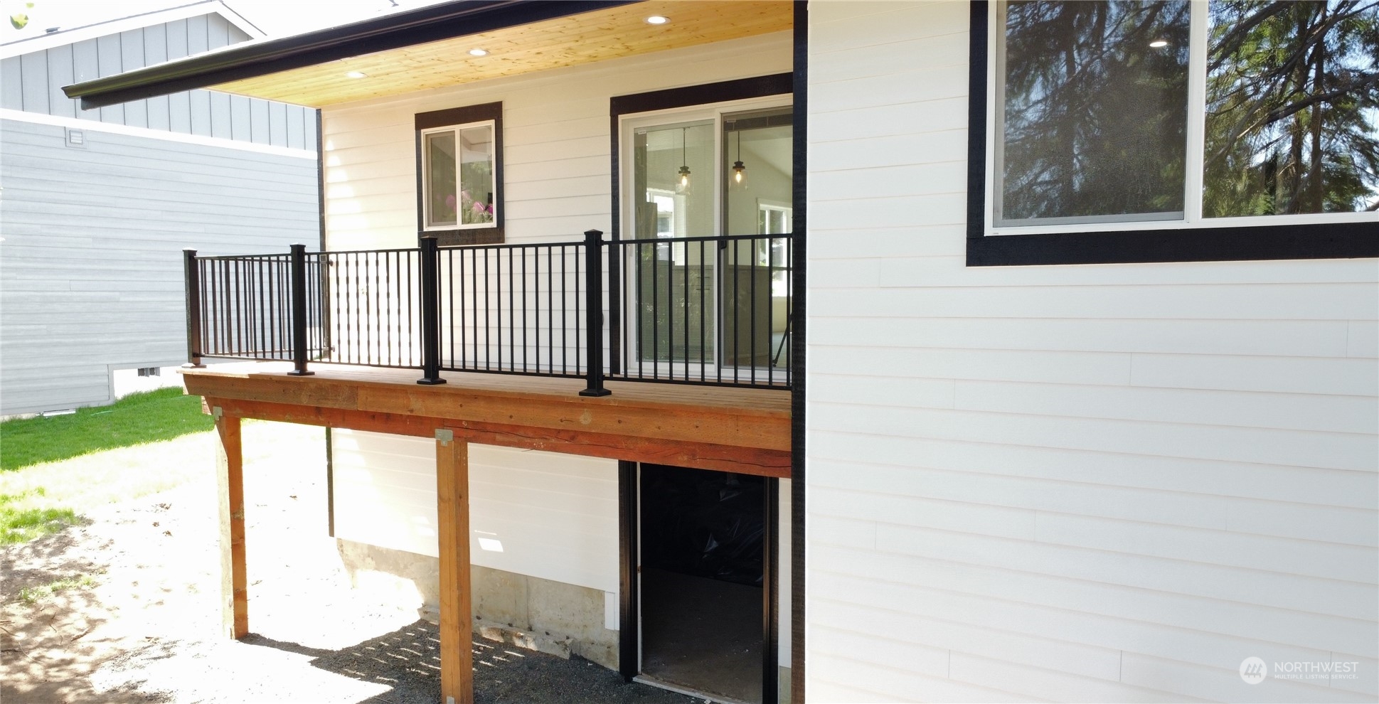 1810 Chilton Road Aberdeen, WA 98520 - Photo 15 of 15 Gallery Image 15