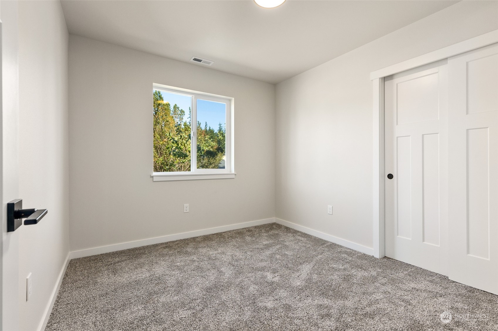 1810 Chilton Road Aberdeen, WA 98520 - Photo 10 of 15 Gallery Image 10