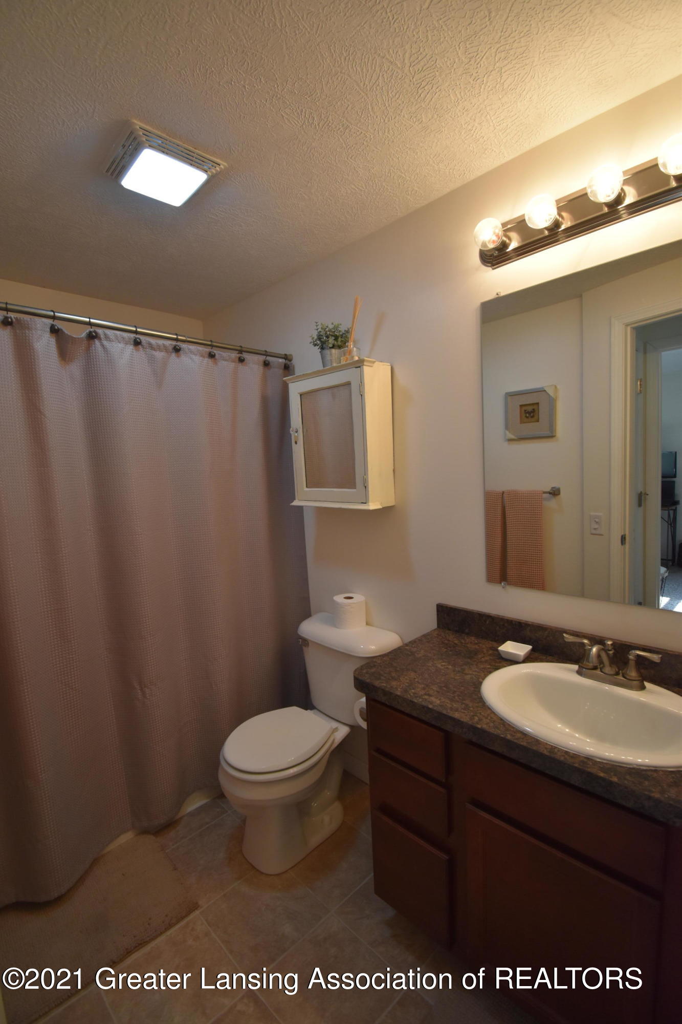 15370 Peacock Road Haslett, MI 48840 - Photo 12 of 24 DSC_0096