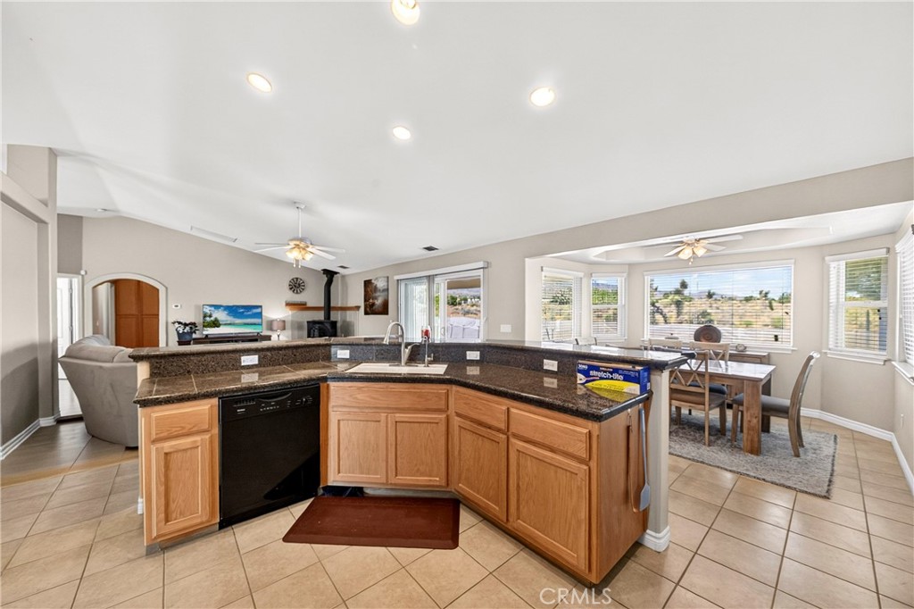 10624 Nugget Road Phelan, CA 92371 - Photo 31 of 70
