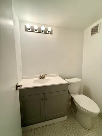 $1,450 | 68 Sussex East, West Palm Beach, FL 33417