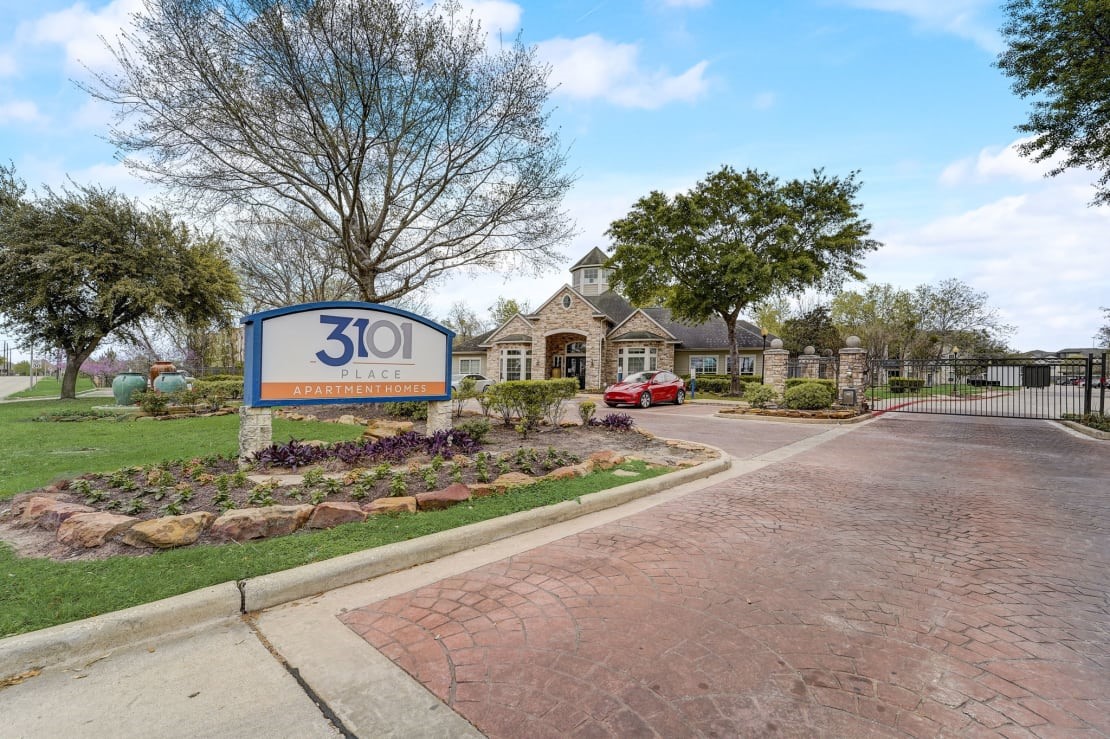 3101 Vista Drive, Unit A2 Rosenberg, TX 77471 - Photo 1 of 10