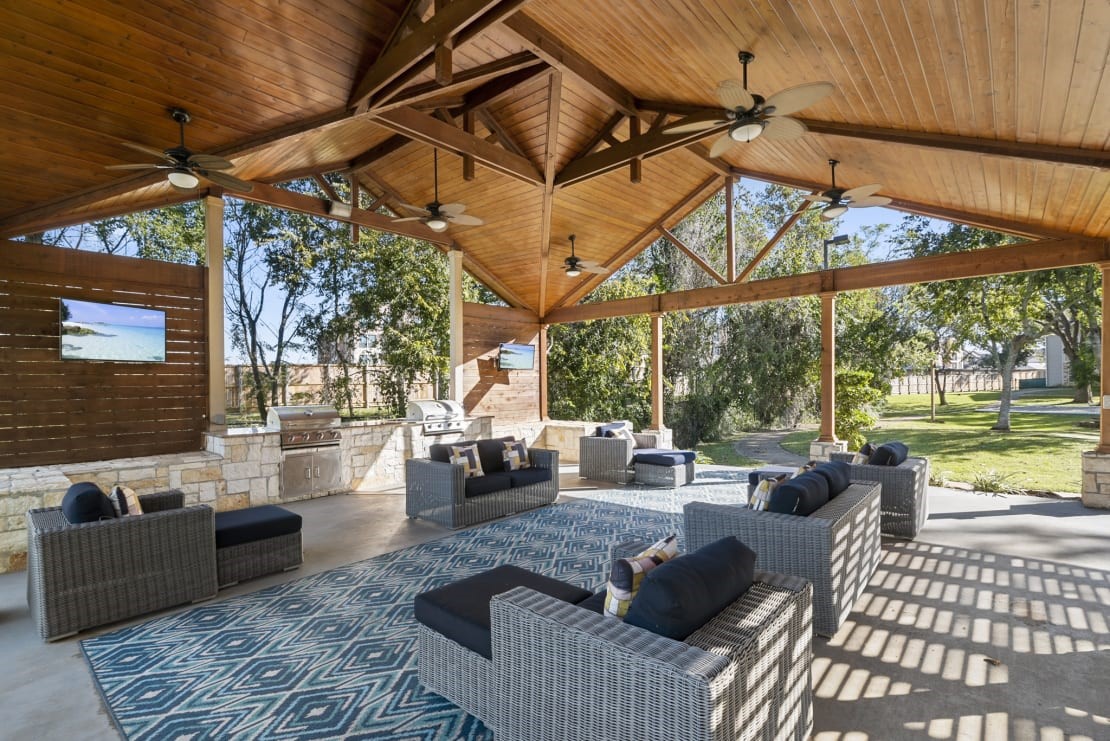 3101 Vista Drive, Unit A2 Rosenberg, TX 77471 - Photo 7 of 10 a outdoor living space with furniture and garden view