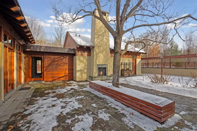 $3,150,000 | 20545 Linden Road, Deephaven, MN 55331