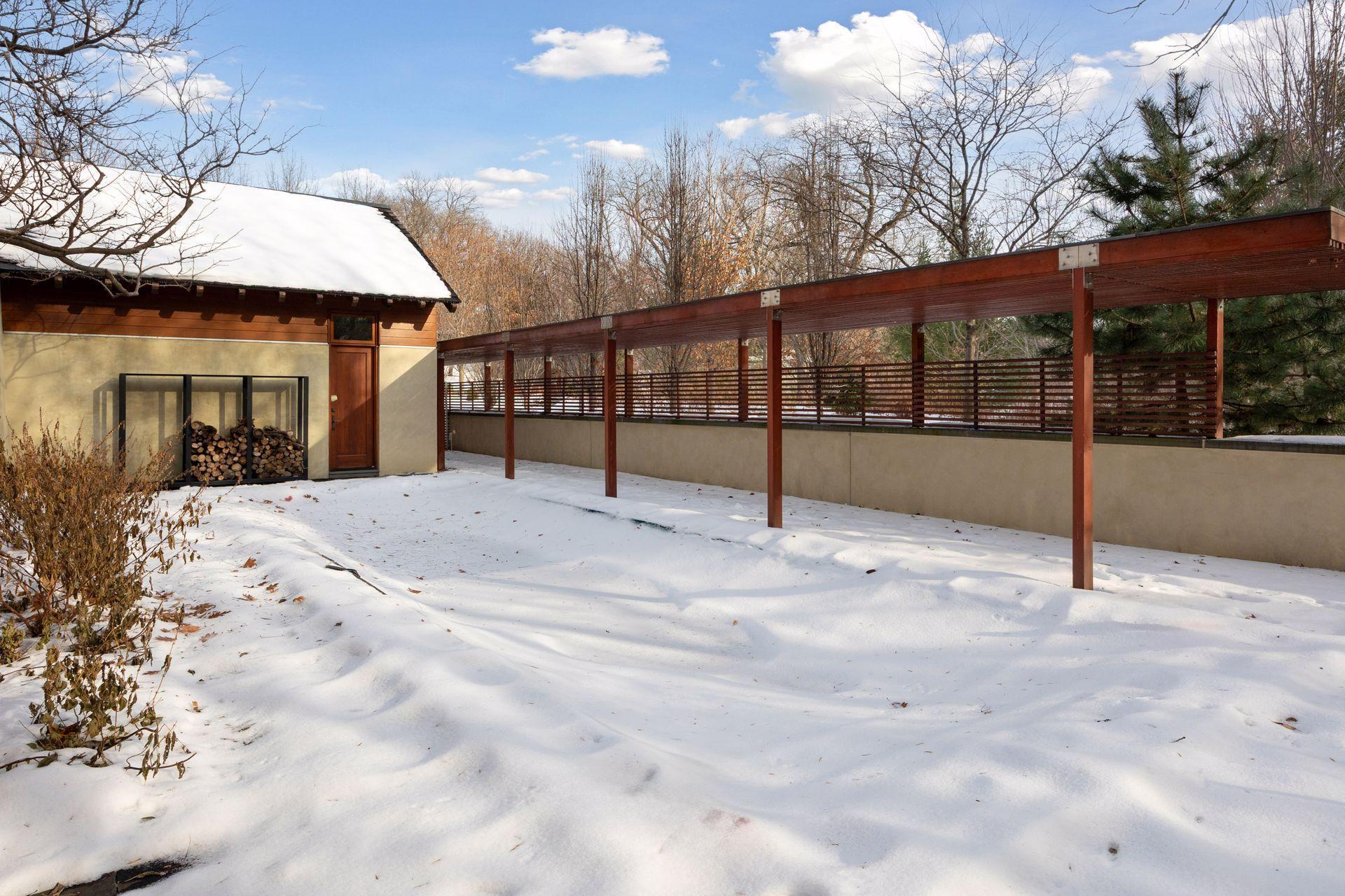 20545 Linden Road Deephaven, MN 55331 - Photo 12 of 99