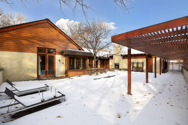 $3,150,000 | 20545 Linden Road, Deephaven, MN 55331