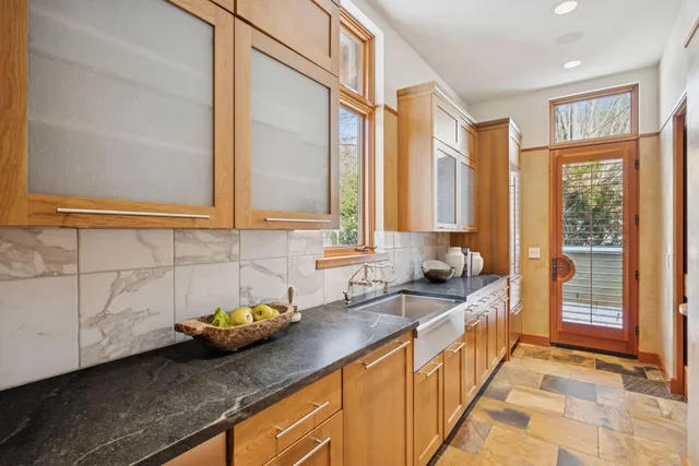 $3,150,000 | 20545 Linden Road, Excelsior, MN 55331