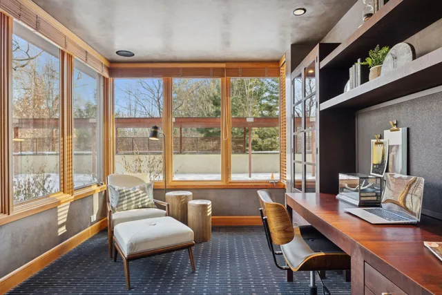 $3,150,000 | 20545 Linden Road, Deephaven, MN 55331