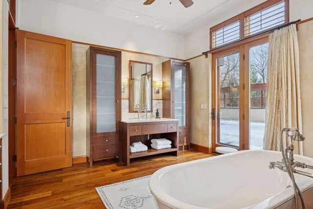 $3,150,000 | 20545 Linden Road, Deephaven, MN 55331