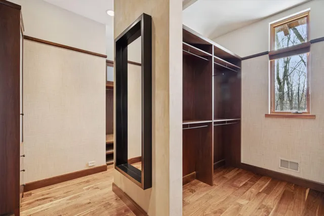 $3,150,000 | 20545 Linden Road, Deephaven, MN 55331