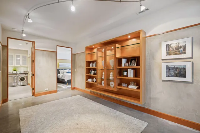 $3,150,000 | 20545 Linden Road, Excelsior, MN 55331