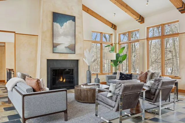 $3,150,000 | 20545 Linden Road, Excelsior, MN 55331