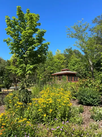 $3,150,000 | 20545 Linden Road, Deephaven, MN 55331