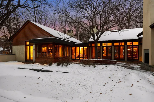 $3,150,000 | 20545 Linden Road, Deephaven, MN 55331