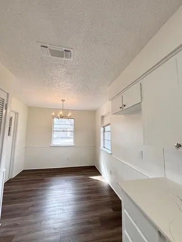 $2,300 | 1618 Oakridge Drive, Pantego, TX 76013