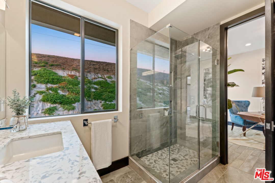 25411 Malibu Road Malibu, CA 90265 - Photo 26 of 51