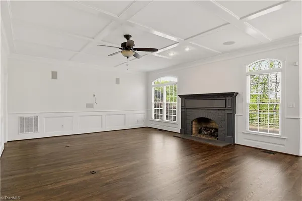 $1,095,000 | 5522 Garden Park Lane, Winston-Salem, NC 27106