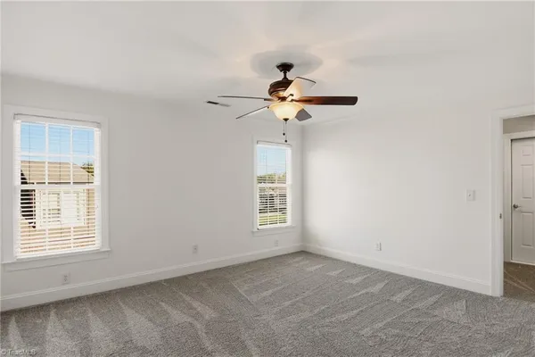 $1,095,000 | 5522 Garden Park Lane, Winston-Salem, NC 27106