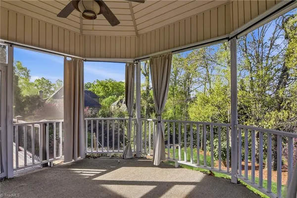 $1,095,000 | 5522 Garden Park Lane, Winston-Salem, NC 27106