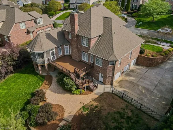 $1,095,000 | 5522 Garden Park Lane, Winston-Salem, NC 27106