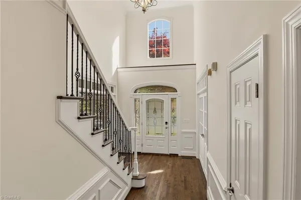 $1,095,000 | 5522 Garden Park Lane, Winston-Salem, NC 27106