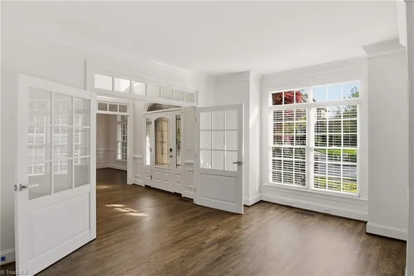 $1,095,000 | 5522 Garden Park Lane, Winston-Salem, NC 27106