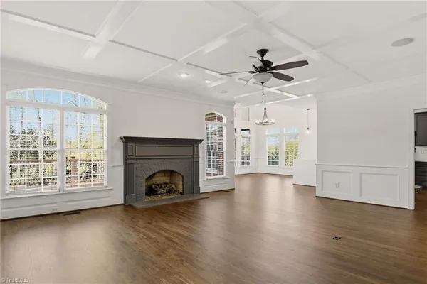 $1,095,000 | 5522 Garden Park Lane, Winston-Salem, NC 27106