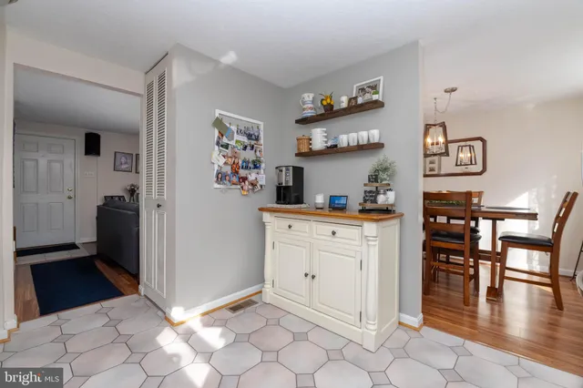 $364,900 | 4367 Sycamore Drive, Hampstead, MD 21074