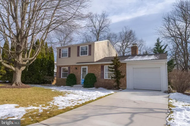 $364,900 | 4367 Sycamore Drive, Hampstead, MD 21074