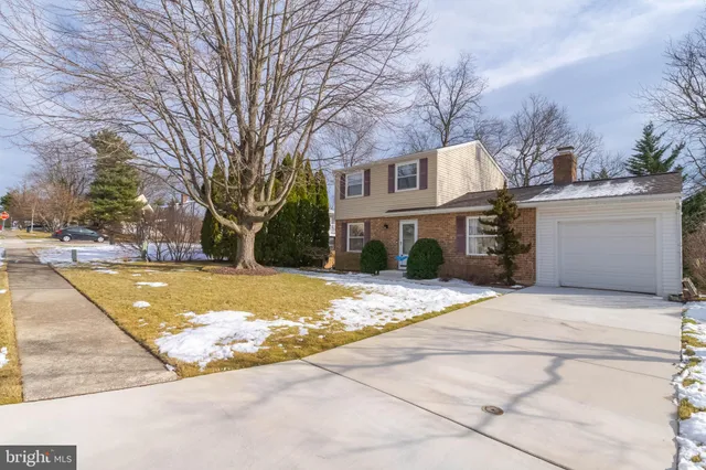 $364,900 | 4367 Sycamore Drive, Hampstead, MD 21074