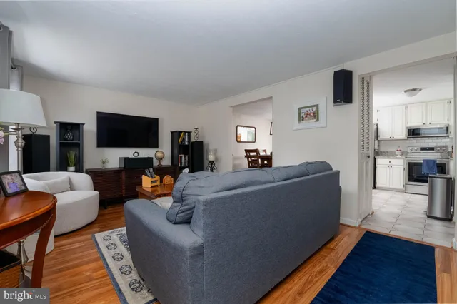 $364,900 | 4367 Sycamore Drive, Hampstead, MD 21074