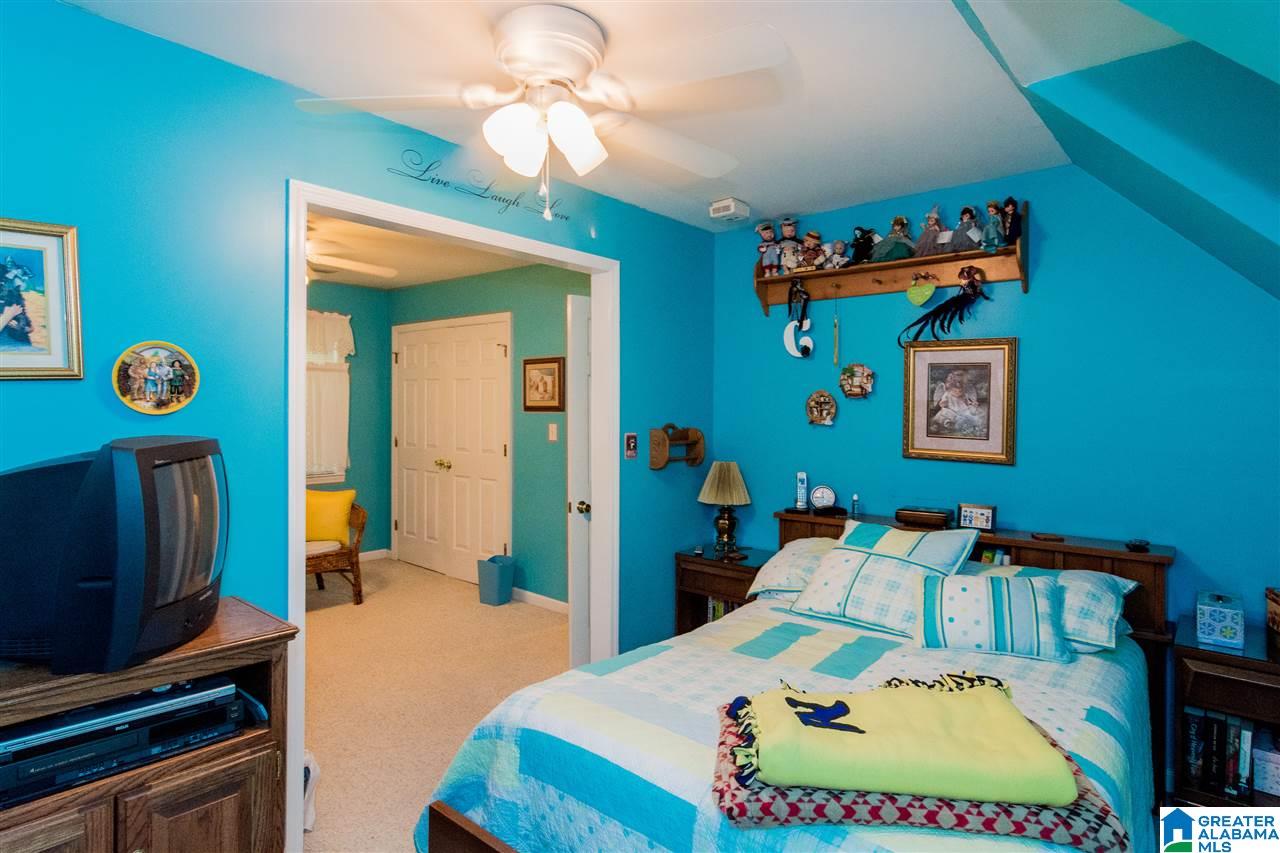 100 Spinnaker Lane Alabaster, AL 35007 - Photo 19 of 33