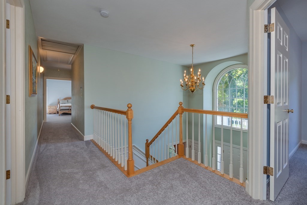 5 Bayberry Road Windham, NH 03087 - Photo 17 of 34