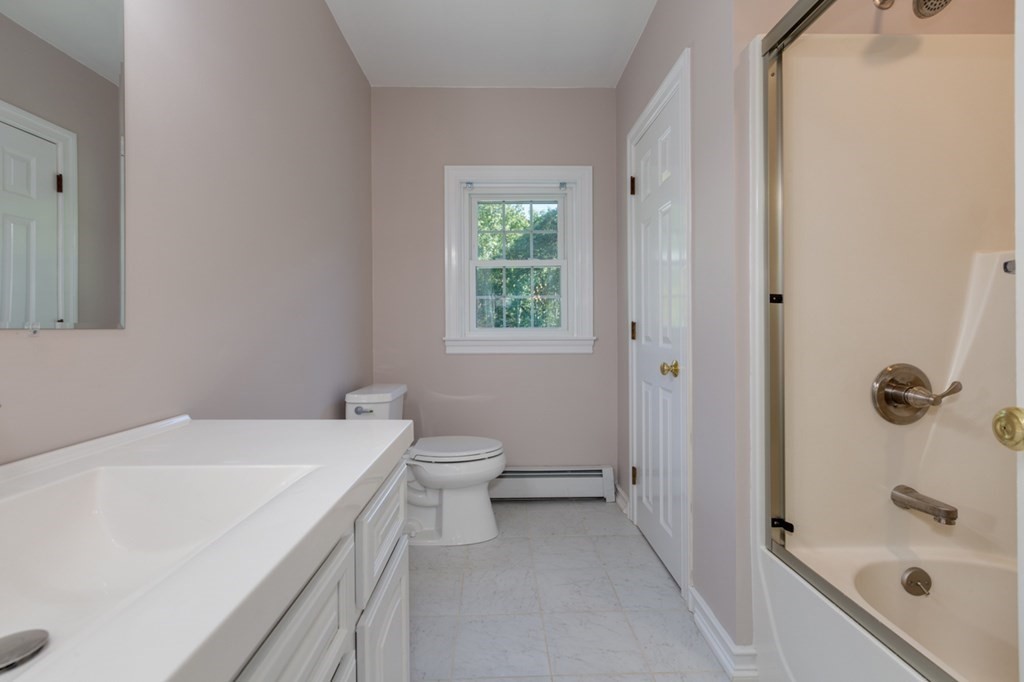 5 Bayberry Road Windham, NH 03087 - Photo 23 of 34