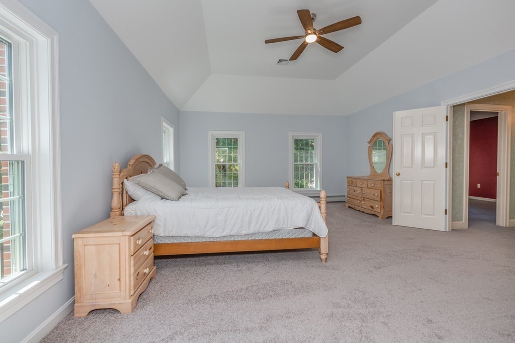 5 Bayberry Road Windham, NH 03087 - Photo 25 of 34
